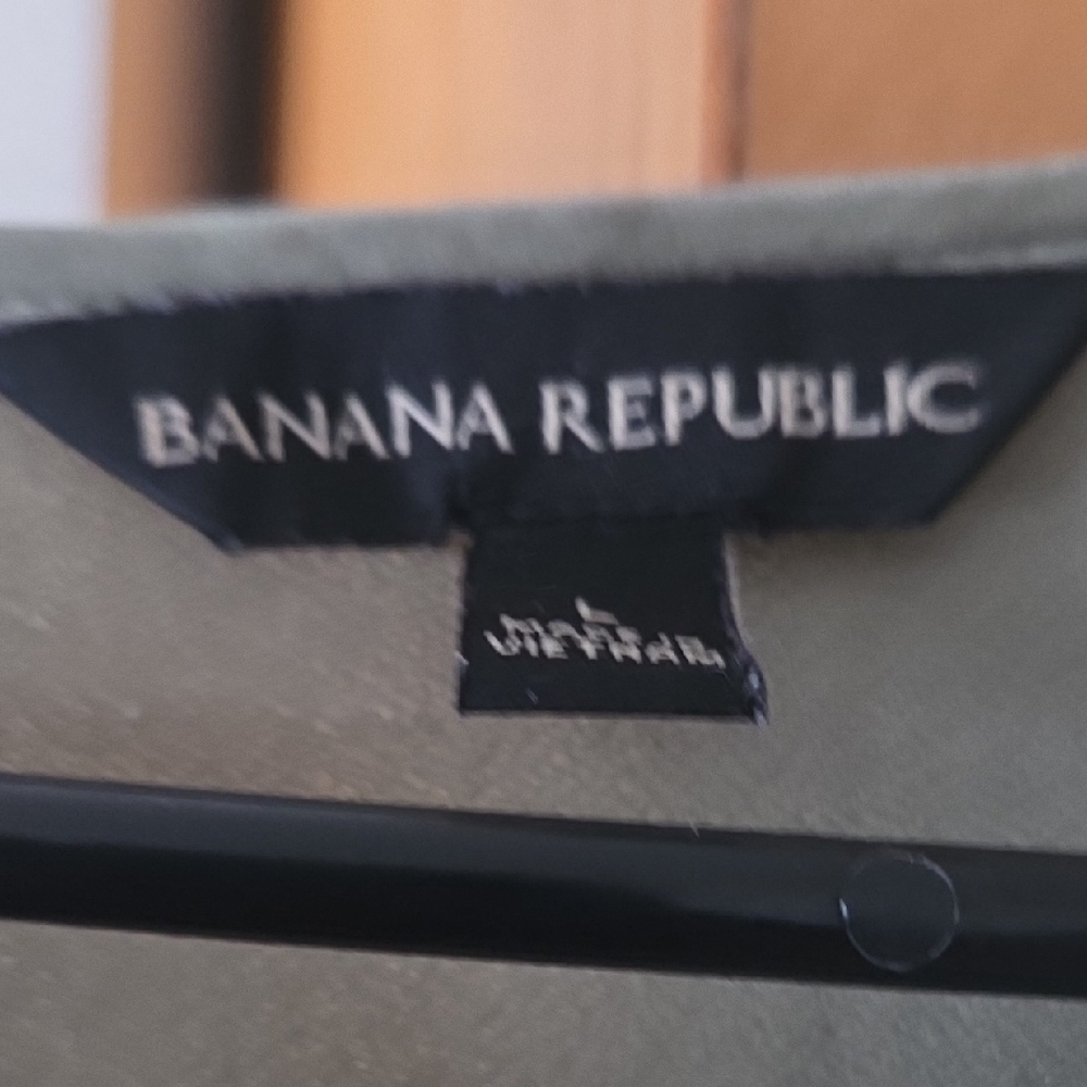 Banana Republic Olive V-Neck Blouse - Picture 2 of 5